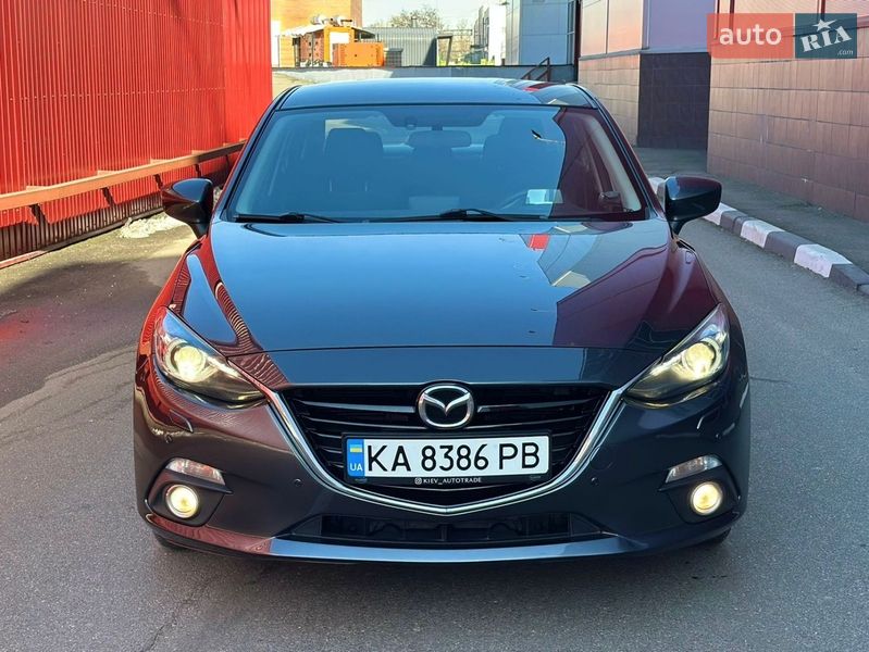 Седан Mazda 3 2014 в Києві