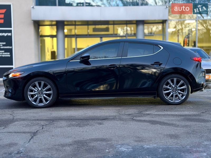 Хетчбек Mazda 3 2024 в Дніпрі