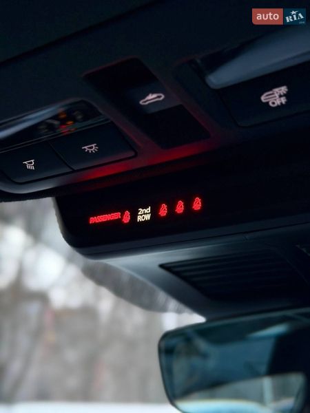 Хетчбек Mazda 3 2024 в Дніпрі