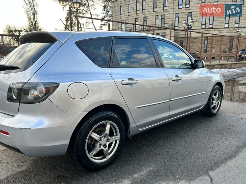 Хэтчбек Mazda 3 2006 в Киеве