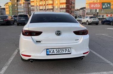Седан Mazda 3 2021 в Киеве