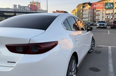 Седан Mazda 3 2021 в Киеве
