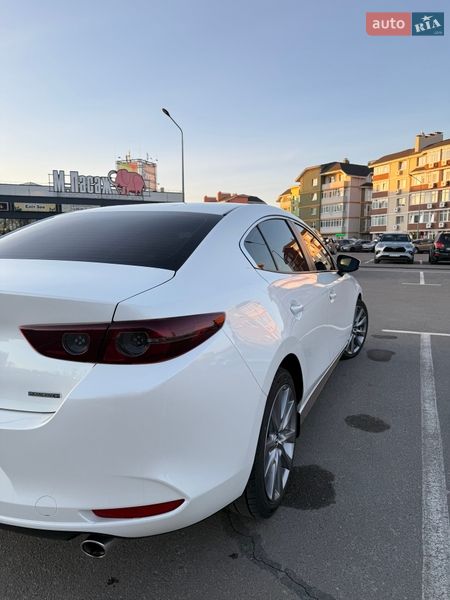 Седан Mazda 3 2021 в Киеве фото 5 Седан Mazda 3 2021 в Киеве