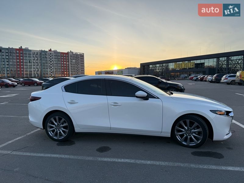 Седан Mazda 3 2021 в Киеве фото 16 Седан Mazda 3 2021 в Киеве