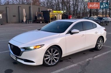 Седан Mazda 3 2021 в Киеве