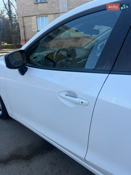 Седан Mazda 3 2018 в Рівному