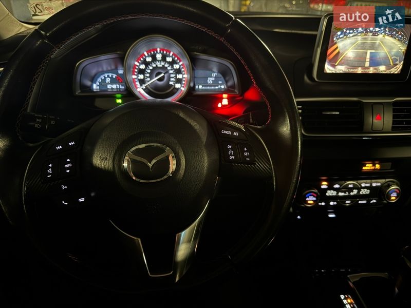 Седан Mazda 3 2016 в Києві