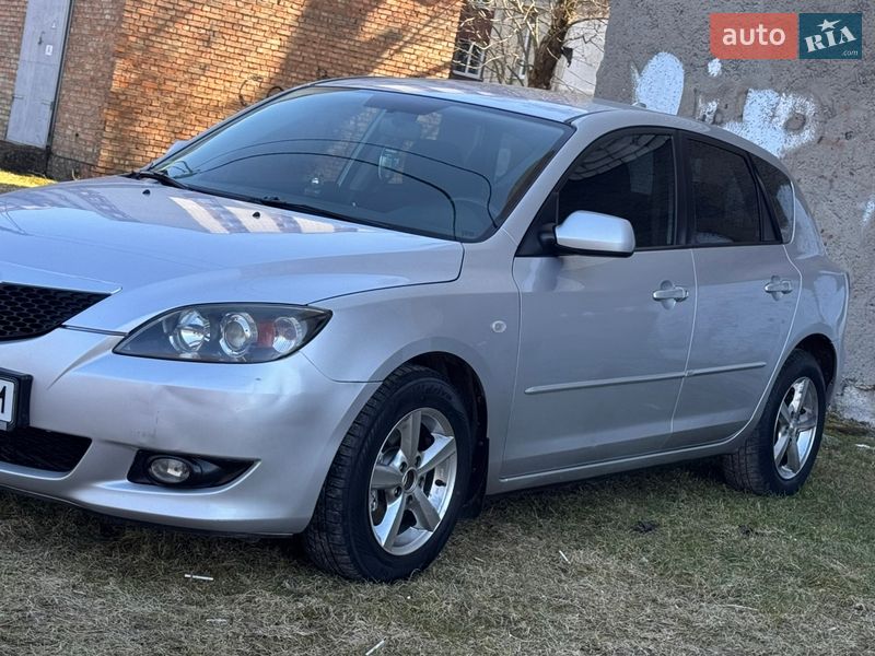Хетчбек Mazda 3 2005 в Трускавці