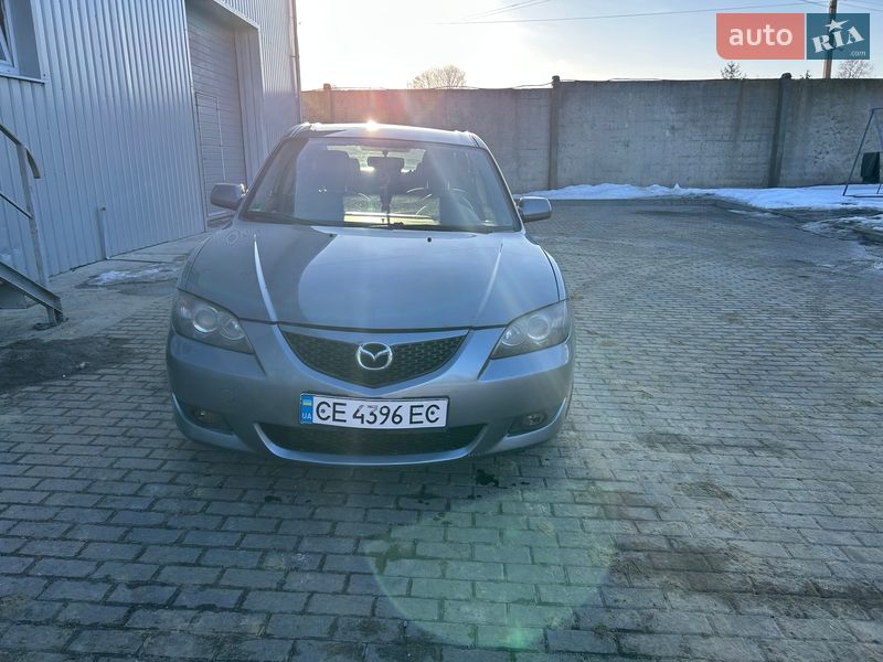 Седан Mazda 3 2004 в Сумах