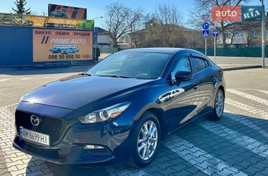 Седан Mazda 3 2018 в Києві