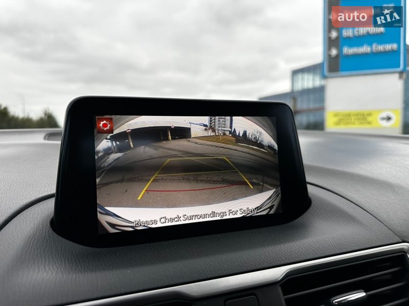 Седан Mazda 3 2018 в Києві