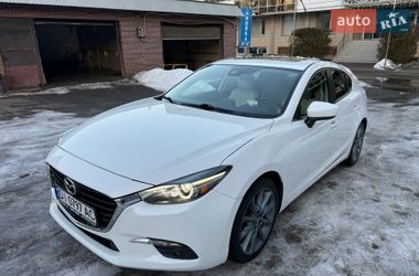 Седан Mazda 3 2017 в Києві
