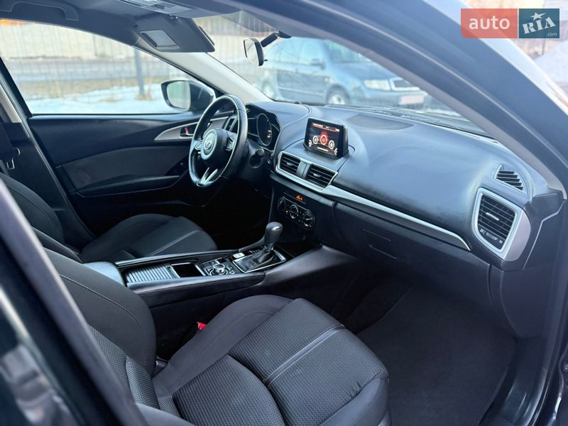 Седан Mazda 3 2017 в Чернигове фото 13 Седан Mazda 3 2017 в Чернигове