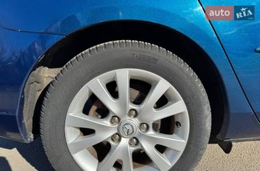 Хэтчбек Mazda 3 2007 в Ракитном