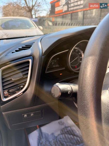 Хэтчбек Mazda 3 2015 в Киеве