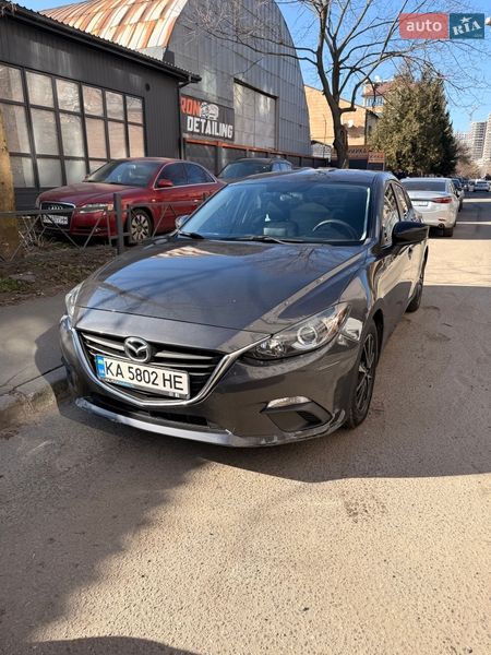 Хэтчбек Mazda 3 2015 в Киеве