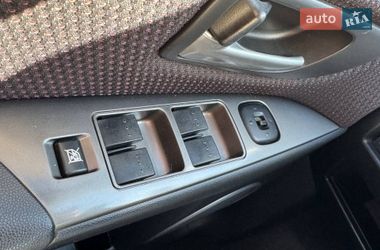 Хэтчбек Mazda 3 2007 в Ракитном