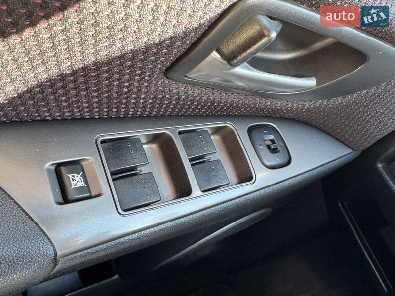 Хэтчбек Mazda 3 2007 в Ракитном