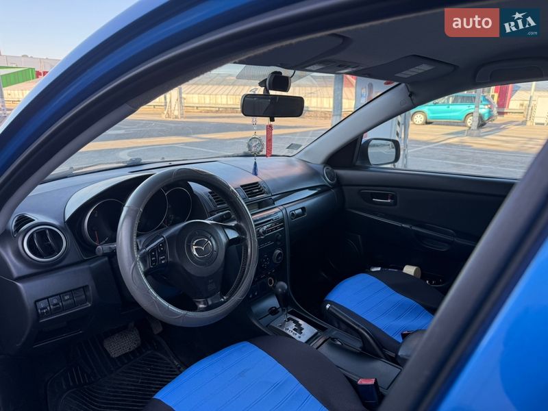 Седан Mazda 3 2005 в Києві