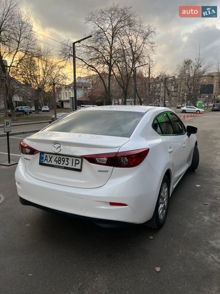 Седан Mazda 3 2014 в Харкові