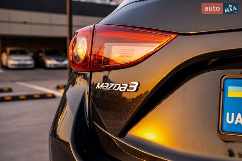 Хетчбек Mazda 3 2016 в Києві