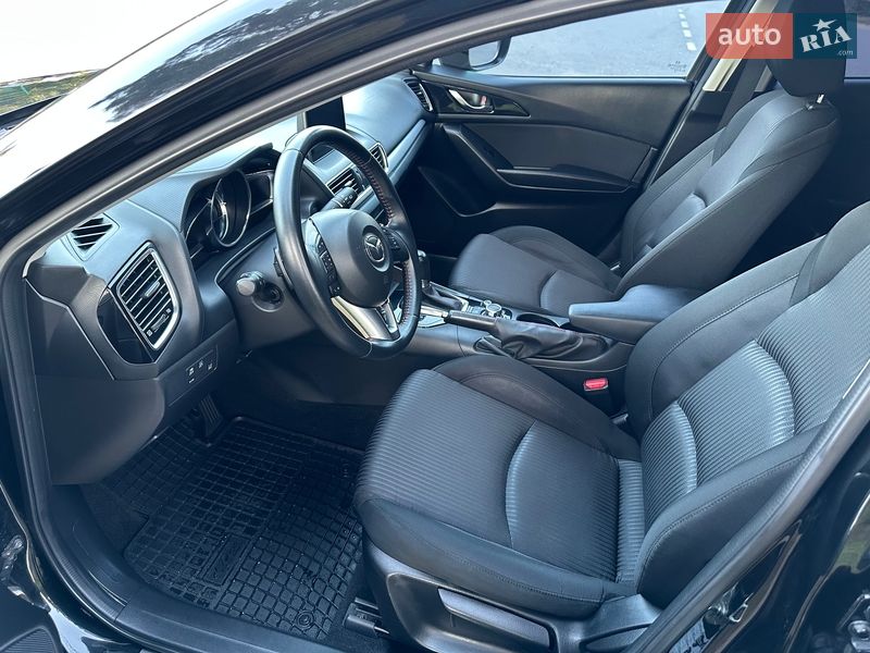 Хетчбек Mazda 3 2016 в Києві
