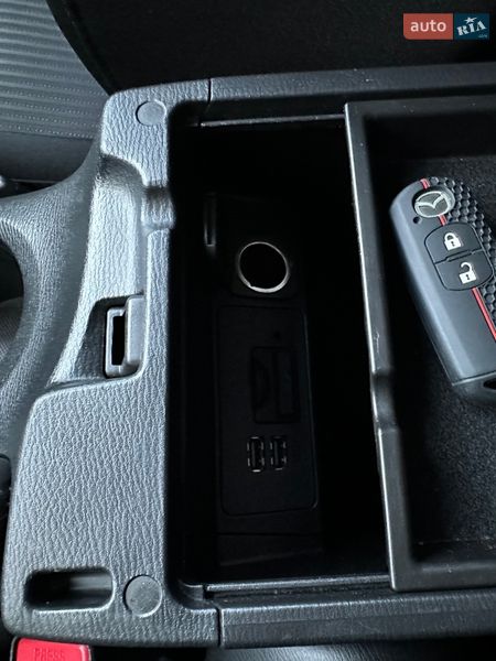 Хетчбек Mazda 3 2016 в Києві