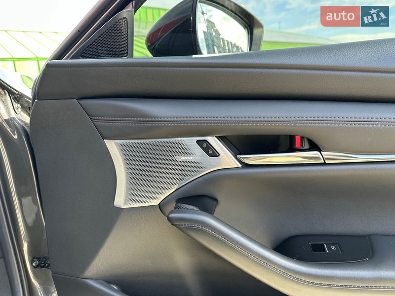 Седан Mazda 3 2022 в Киеве