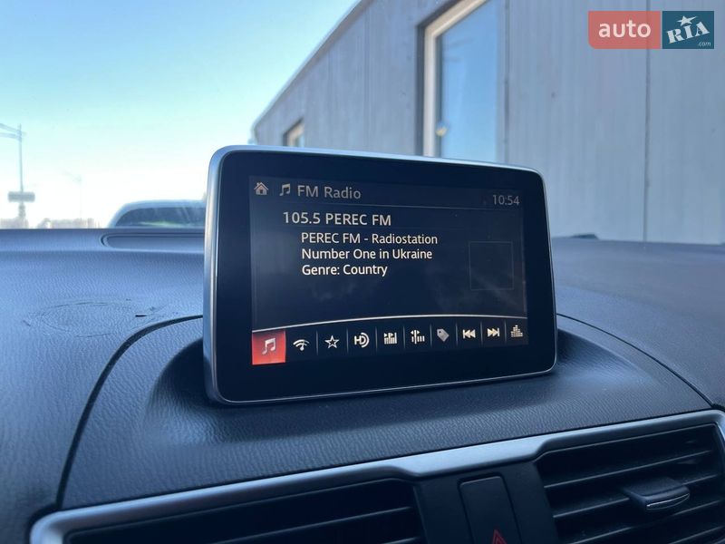 Седан Mazda 3 2016 в Києві