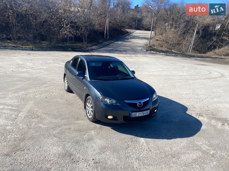 Седан Mazda 3 2008 в Дніпрі