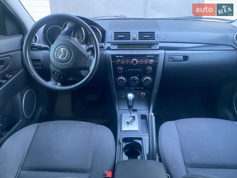 Седан Mazda 3 2008 в Дніпрі