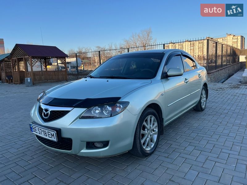 Седан Mazda 3 2008 в Первомайську