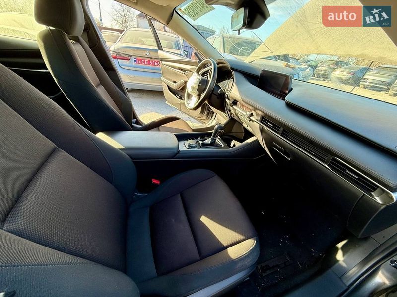 Седан Mazda 3 2021 в Києві