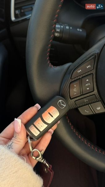Седан Mazda 3 2015 в Днепре