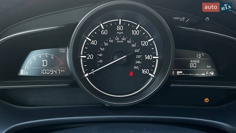 Седан Mazda 3 2018 в Днепре