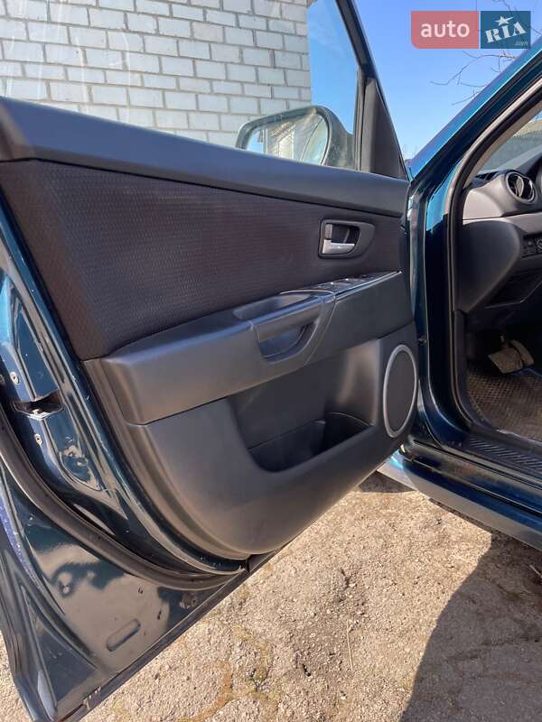 Седан Mazda 3 2007 в Пирятине