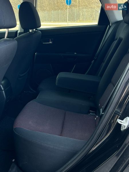 Хетчбек Mazda 3 2005 в Запоріжжі