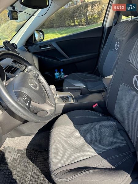 Седан Mazda 3 2011 в Одессе