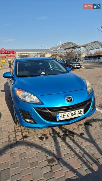 Хэтчбек Mazda 3 2011 в Днепре