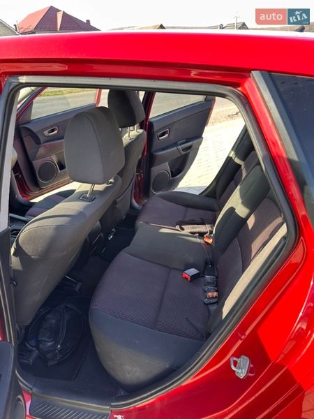 Хэтчбек Mazda 3 2003 в Ужгороде