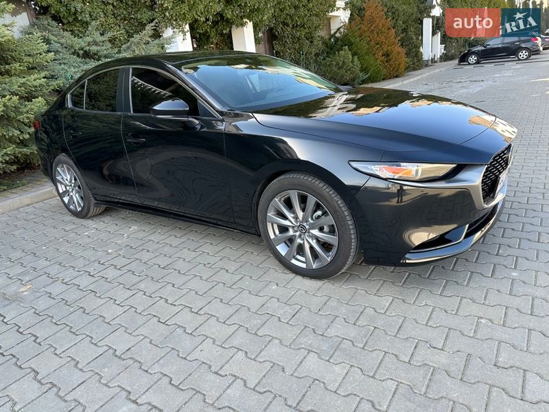 Седан Mazda 3 2023 в Одессе