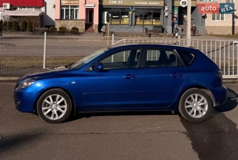 Седан Mazda 3 2009 в Луцке