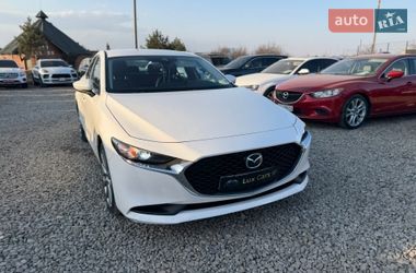 Седан Mazda 3 2021 в Ивано-Франковске