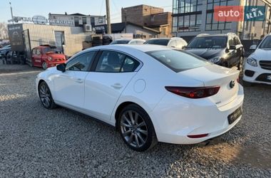 Седан Mazda 3 2021 в Ивано-Франковске