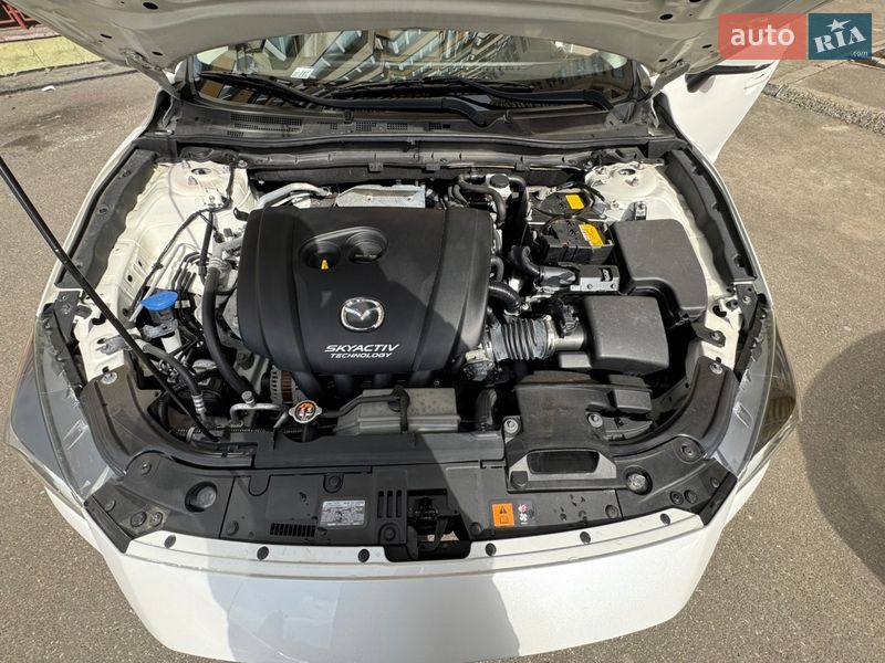 Хэтчбек Mazda 3 2018 в Киеве
