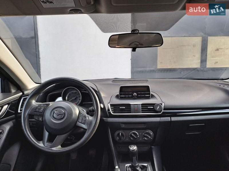 Седан Mazda 3 2014 в Одессе