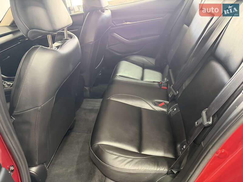 Седан Mazda 3 2025 в Одессе