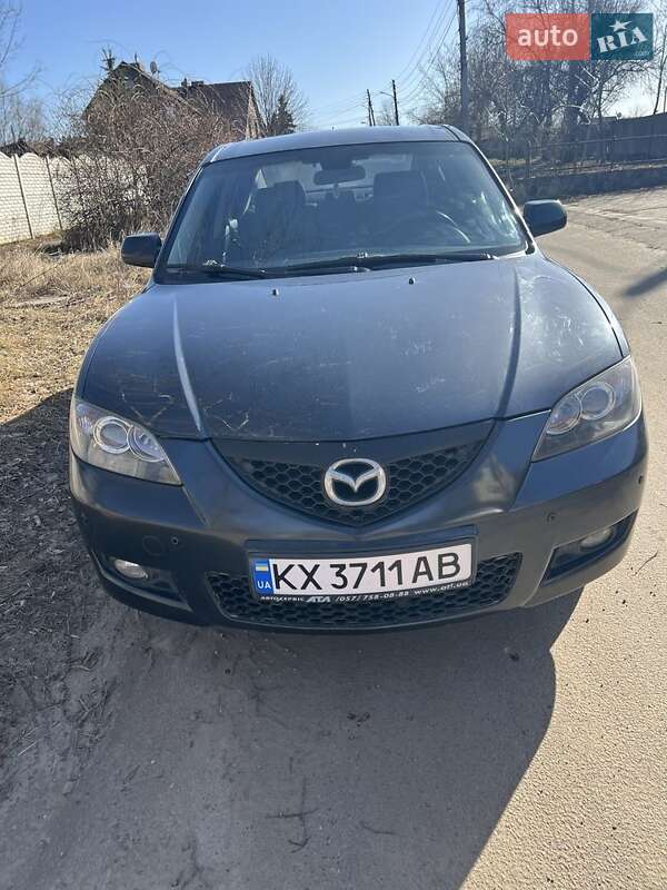 Седан Mazda 3 2006 в Харкові