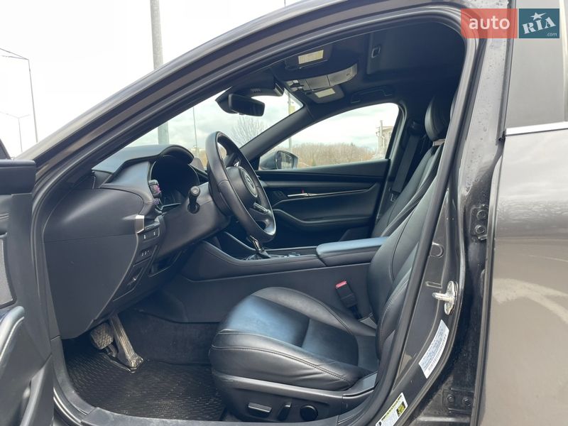 Хэтчбек Mazda 3 2022 в Виннице