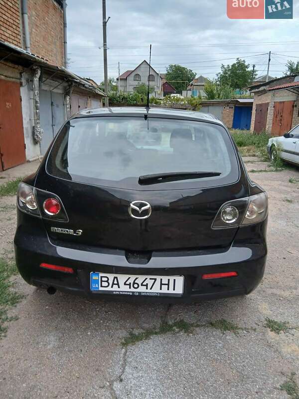 Хэтчбек Mazda 3 2008 в Кропивницком